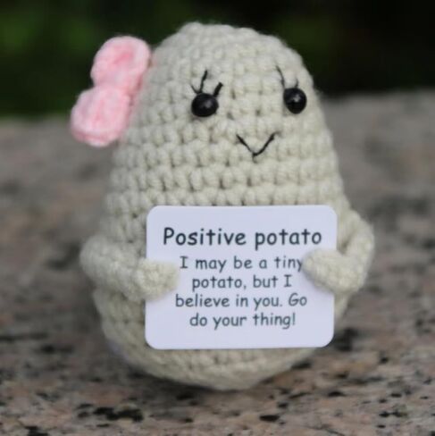 Mini Funny Knitted Wool Potato with Positive Card -Cute Animals Creative Knitted Holding Card Crochet Birthday Christmas Girls Gifts Party Decor in Saudi Arabia