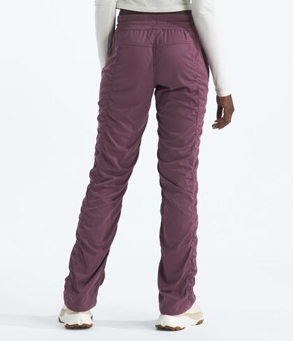 بنطال Aphrodite 2.0 للسيدات من THE NORTH FACE (مقاس قياسي وحجم كبير)، أرجواني منتصف الليل، مقاس كبير عادي in Saudi Arabia