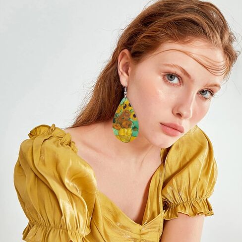 Lightweight Handmade Nature Wooden Sunflower Oil Painting Dangle Drop Earrings Boho teardrop Van Gogh Starry Wood Earring for Women Girls Creative Artwork Pendant Earrings Jewelry in Saudi Arabia