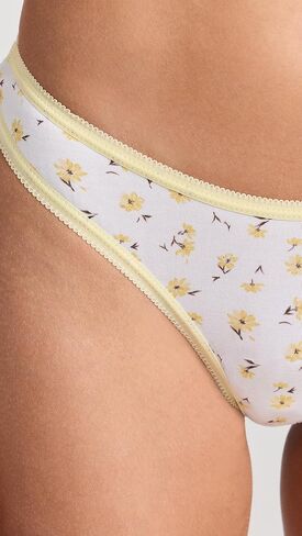 مجموعة من أربع قطع من Stripe & Stare للنساء من Stripe and Stare x Camille Charriere Picot Thong in Kuwait