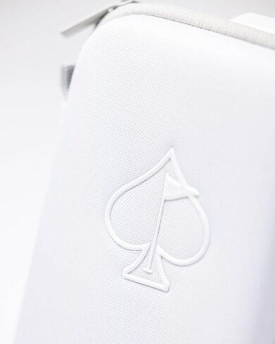 قفاز Pins & Aces وعلبة الملحقات - الحل المتكامل لتنظيم وحمل ملحقات الجولف الأساسية في الملعب (رمادي) in Saudi Arabia