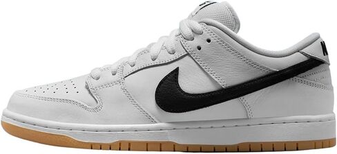Nike mens Sneaker in Saudi Arabia