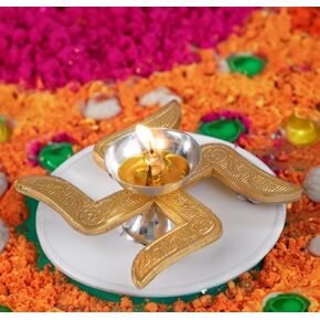 Silver and Gold Plated Brass Swastik Diya 4 Inches in Jewelry Box, Indian Wedding Gift, Decorative Diya, Return Gift | Traditional Indian Oil Lamp | Home Decor | Ideal Gift – Pack of 1