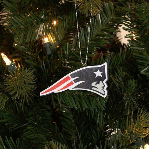 FOCO New England Patriots NFL Holiday Cheer Logo Ornament in Saudi Arabia