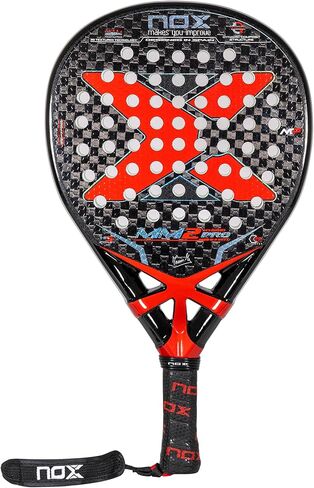 مضرب Padel NOX MM2 Manu Martin Edition - شكل قطرة هجين، توازن متوسط ​​منخفض، وجه كربون 12K، قلب HR3، نظام سلسلة Smartstrap® القابل للاستبدال، معيار احترافي للأداء العالي in Kuwait