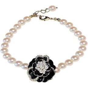 BSLVWG Pearl Bracelets for Women Adjustable Camellia Flower Bracelet Faux Pearl Bracelets Chain Link Bracelet Delicate Vintage Jewelry for Women Girl Mom