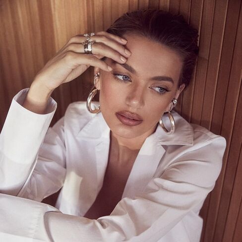 أقراط حلقية من الفضة الإسترلينية 14 قيراط مطلية بالذهب للنساء أقراط حلقية مكتنزة سميكة خفيفة الوزن لا تسبب الحساسية للنساء، أنبوب 4 مم in Kuwait