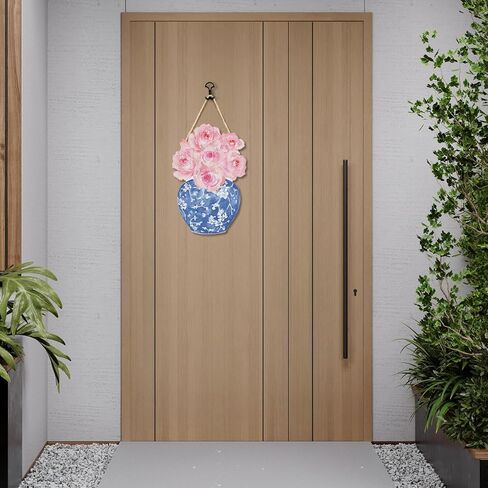 ديكور Ryeolo Chinoiserie، مزهرية صينية من البورسلين الأزرق والأبيض باللون الوردي الفاوانيا الوردية، علامات لوحة خشبية معلقة على الحائط، ديكور جدار صيني، ديكور الألفية الكبرى، 7.0x10.2 بوصة in Saudi Arabia