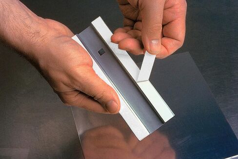 شريط تثبيت رغوي مزدوج الجوانب من Tape Logic Aviditi Tape Logic، 1/2 بوصة × 36 ياردة، سمك 1/8 بوصة، أبيض - للانضمام والحرف اليدوية واستخدام المنزل والمكتب (2 لفافة) in Saudi Arabia