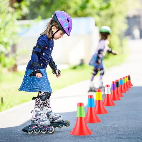 Tuanse 12 حزمة من المخاريط الرياضية لتدريب خفة الحركة مقاس 9 بوصة، مخاريط مرنة مع حقيبة حمل، مخاريط تدريب كرة السلة، مخاريط رياضية بلاستيكية لخفة الحركة للتدريبات الداخلية والخارجية (أحمر) in Kuwait