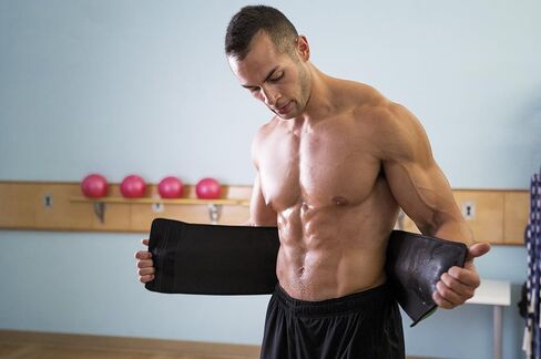 حزام الخصر من النيوبرين قابل للتعديل باللون الأخضر in Kuwait