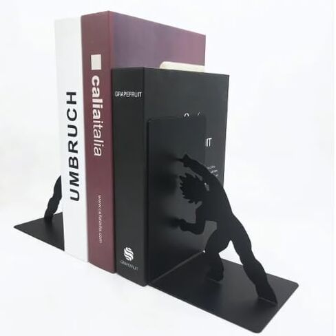 Generic Cozei Metal Anime Bookend، دفاتر غير قابلة للانزلاق، مجموعة فريدة من قطعتين للكتب، دفاتر الكتب، حامل الكتب، رف الكتب، غلاف الكتاب مع التصميم، أسود in Kuwait