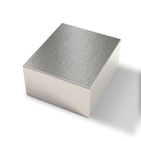 Strong Rare Earth Magnet 2x2x1'' N52 Grade Industril Magnet 550LB/250KG Neodymium Block Magnets Silver Color