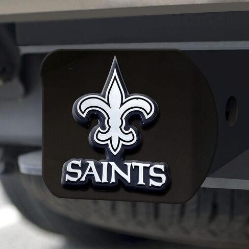 غطاء وصلة ربط معدني أسود من New Orleans Saints NFL مع شعار الفريق الأبيض ثلاثي الأبعاد من FANMATS - تصميم مصبوب فريد - سهل التركيب على الشاحنة، وسيارات الدفع الرباعي، والسيارة - هدية مثالية لمحبي كرة القدم الصلبة in Saudi Arabia