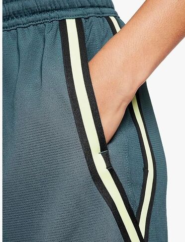 Nike Dri-FIT Fly Crossover Women's Basketball Shorts in Saudi Arabia