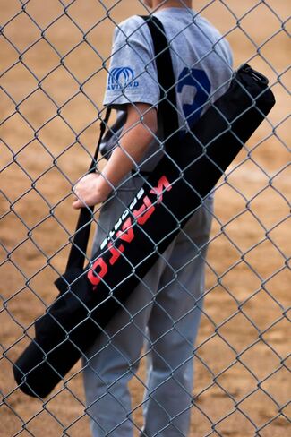 KRATO Sports Baseball Softball Batting Bat Bag Backpack - T-Ball Bat Equipment - Bat Warmer bag for Baseball - Baseball Backpack for Youth and Adults Batting Bag - Black in Saudi Arabia