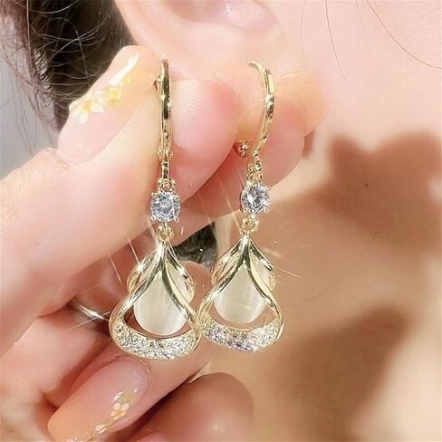 Crystal Earrings for Women Silver Dangle Drop Earrings Sparkly Rhinestone Earrings Long Tear Drop Earrings Danity Wedding Prom Party Jewelry Present in Saudi Arabia