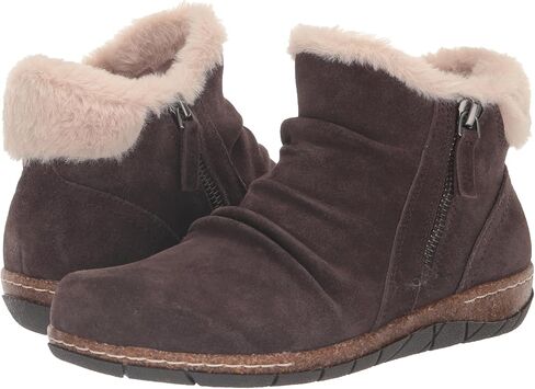 Earth Women's Eric Ankle Boot in Saudi Arabia