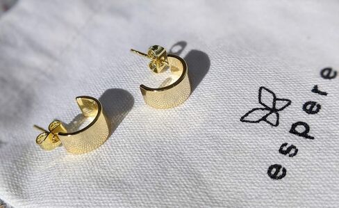 18K Gold Plated Small Gold Hoop Earrings for Women | Petite Round C-Shaped Hoops Post Stud Earrings in Saudi Arabia