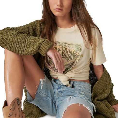 تي شيرت Lucky Folk ملصق Boyfriend للسيدات من Lucky Brand in Saudi Arabia