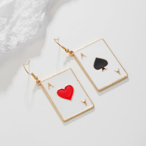 CSIYANJRY99 Queen of Heart Earrings Red Heart Poker Clock Drop Earrings for Women Girls Asymmetric Long Clock Poker Dangle Earrings Queen of Hearts Costume Accessories in Saudi Arabia