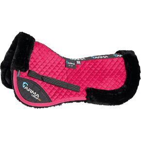 وسادة سرج من الجلد السويدي من ARMA (توت العليق، 15-16.5 بوصة) in Kuwait