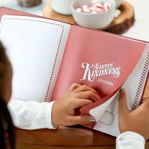 زينة SANTA'S KINDNESS، تتضمن 1 حلية على شكل بوصلة، والعد التنازلي لعيد الميلاد، ورمز الاستجابة السريعة التفاعلي ومجلة لطيفة مع 80 صفحة نشاط لكتابة ورسم أعمال اللطف، فردية in Saudi Arabia