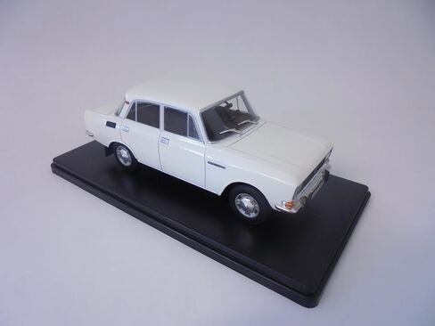 OPO 10 - Collectible Miniature car 1/24 Compatible with Moskvich 1500 (1976) VQR56 in Saudi Arabia