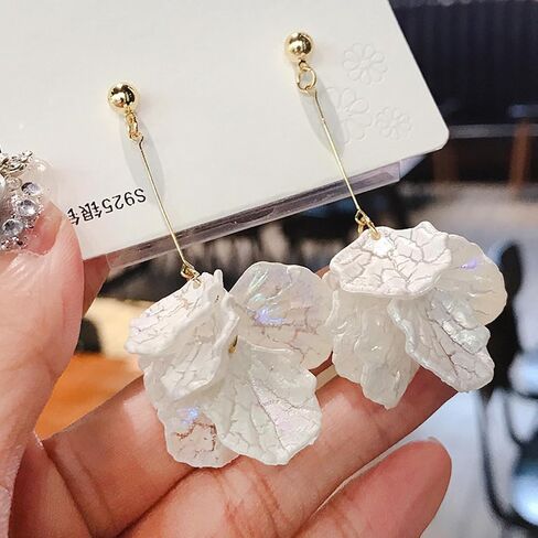 Flower Petal Earrings for Women Flower Dangle Earrings Petal Drop Dangle Earrings Wedding Floral Earrings Christmas Valentines Gifts for Teen Girls in Saudi Arabia