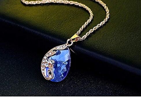 اقراط اذن ستيرلينغ سلفر مرصعة بالكريستال للنساء S925, NA in Kuwait