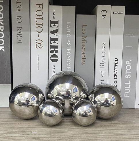 مجموعة كرات زخرفية لامعة، كرات زخرفية من الفولاذ المقاوم للصدأ، منحوتة كروية لديكور رفوف الخزانة المركزية (فضية-6 قطع) in Kuwait