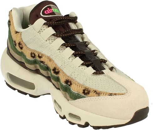Nike Women's Gymnastics Shoe in Saudi Arabia