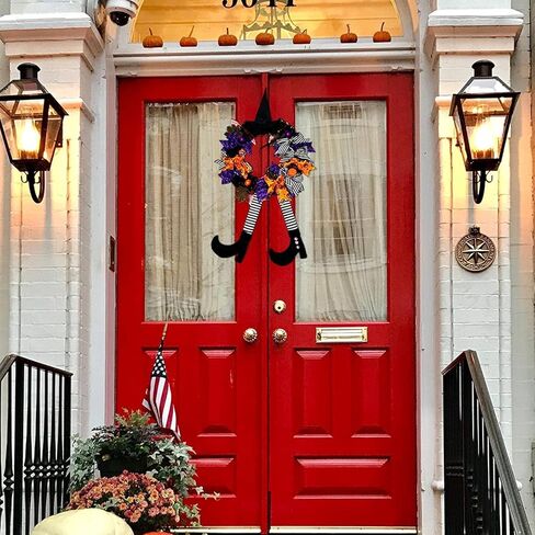 YUET إكليل الهالوين لافتة الباب الأمامي للساحرة، 16 بوصة/40 سم إكليل باب الساحرة زينة الهالوين مع قبعة الساحرة أرجل معلقة لتزيين الحفلات في الأماكن المغلقة والخارجية in Kuwait