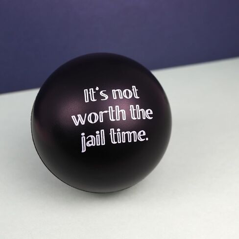 هدية مضحكة لزملاء العمل من It's Not Worth The Jail Time، وكرات التوتر ومقويات القبضة، للزملاء البالغين (عبوة من 3 قطع) in Saudi Arabia