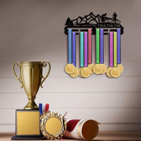 عرض حامل ميدالية الترياتلون من PH PandaHall، حامل ميدالية عرض ميدالية معدنية وإطار جوائز رياضية وحامل شريطي مخصص على الحائط رف جوائز متدرج لأكثر من 60 ميدالية وعداء وراكبي الدراجات in Saudi Arabia