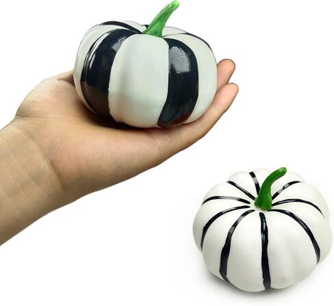 6 قطع من القرع الاصطناعي للحصاد الريفي في الخريف والخريف وعيد الشكر وعيد الهالوين وديكور القرع الزائف في المنتصف وخطوط القرع والبقع، قرع أبيض للديكور in Kuwait