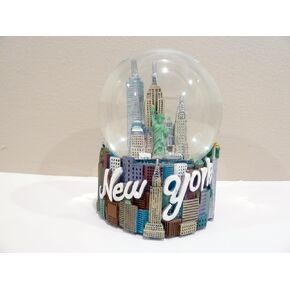Classic Skyline New York City Snow Globe, 80mm NYC Snow Globe Souvenir