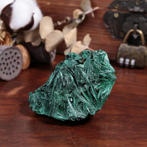 SUNYIK Natural Raw Malachite Crystal Cluster Stone, Healing Reiki Crystal Rocks Mineral Specimen for Home Decoration, 0.55lb in Saudi Arabia