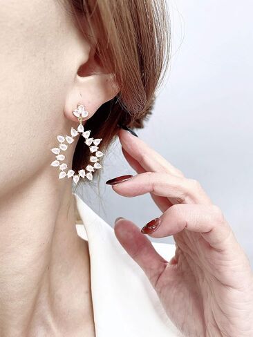 Gold plated tear drop cubic zirconia earrings with 925 silver post in Saudi Arabia