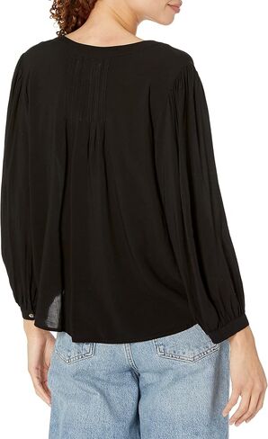Velvet by Graham & Spencer Women's Emily Rayon Challis Top in Saudi Arabia