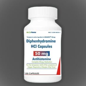Diphenhydramine HCl Capsules (50 mg), 100 Count (Pack of 1)