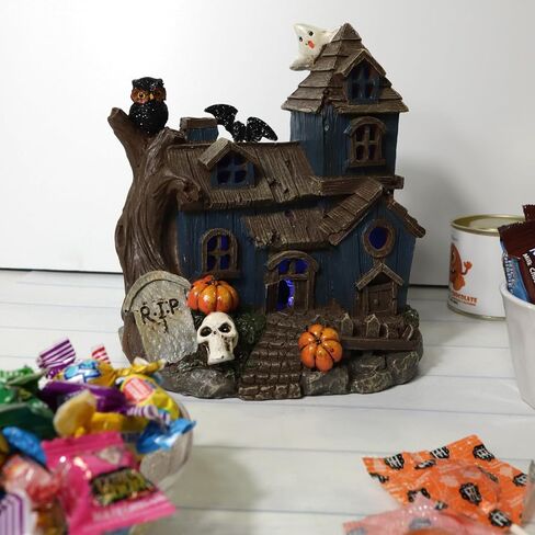 Needzo Light Up Halloween تمثال منزل مسكون، تمثال قرية LED ديكور داخلي، 8.5 بوصة in Saudi Arabia