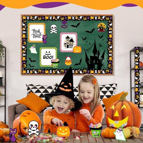 36FT زخارف لوحة إعلانات الهالوين، لوحة إعلانات الهالوين السوداء ذات حواف صدفية 48 قطعة من قرع الهالوين الخفافيش الشبح مجسمات ورقية ملونة صغيرة لمكتب المدرسة في الفصول الدراسية in Kuwait