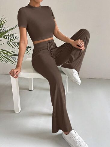 تي شيرت نسائي من MakeMeChic مكون من قطعتين رياضي صيفي قصير الأكمام وبنطلون قصير الساق in Saudi Arabia