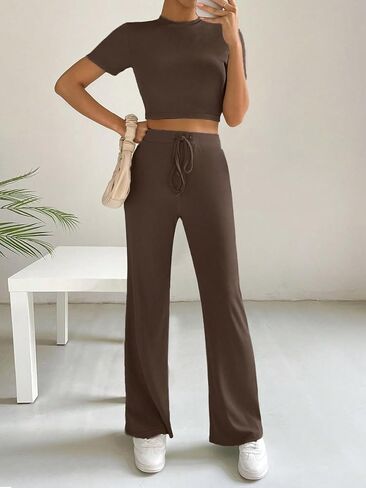 تي شيرت نسائي من MakeMeChic مكون من قطعتين رياضي صيفي قصير الأكمام وبنطلون قصير الساق in Saudi Arabia