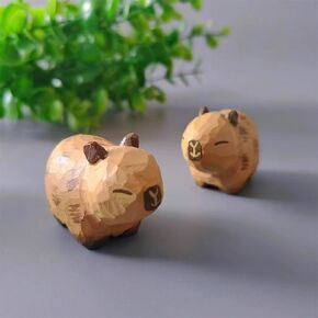 Small Carved Wooden Capybara Figurines, 2PCS Handmade Capybara Sculpture Craft Set, 1.1" Cute Animal Statues，Home Decor Art Carving Work, Wood Animal Ornament