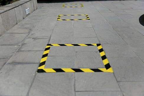 3M 1125-BY Hazard Marking Duct Tape, Black & Yellow, 1.88 inches by 25 Yards, 1 roll in Saudi Arabia