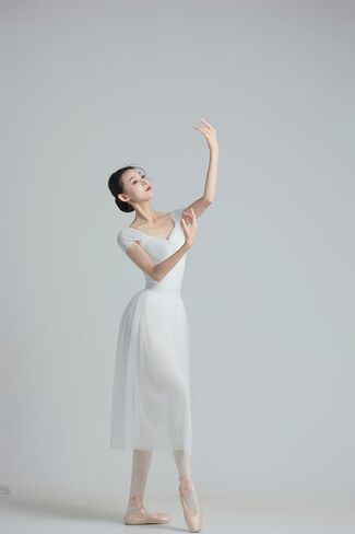 ملابس رقص الباليه من AFAVOM للنساء مع حمالة صدر وأشرطة ملابس داخلية للرقص والجمباز الغنائي in Kuwait