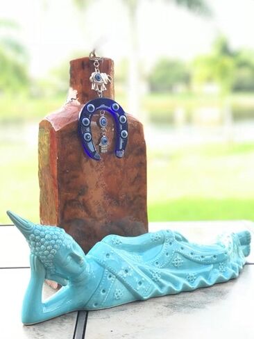 قلادة LUCKBOSTIUM الفيل وحدوة الحصان مع يد همسة، وعين الشر، والمزيد من الحظ الجيد والحماية ملحقات السيارة المعلقة باللون الفضي والأزرق للحقائب المنزلية ومرآة الرؤية الخلفية ديكور ساحر in Kuwait