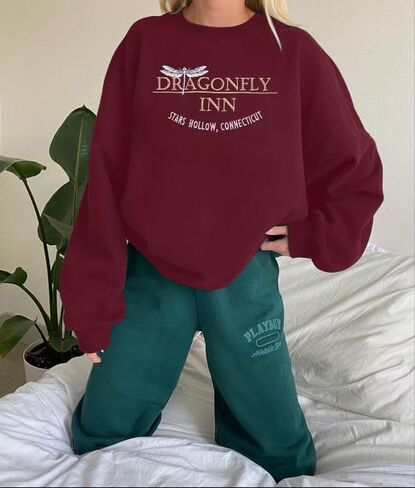 سترة UNIQUEONE Dragonfly Inn Stars Hollow: قميص Luke's Diner للسيدات على شكل يعسوب in Saudi Arabia